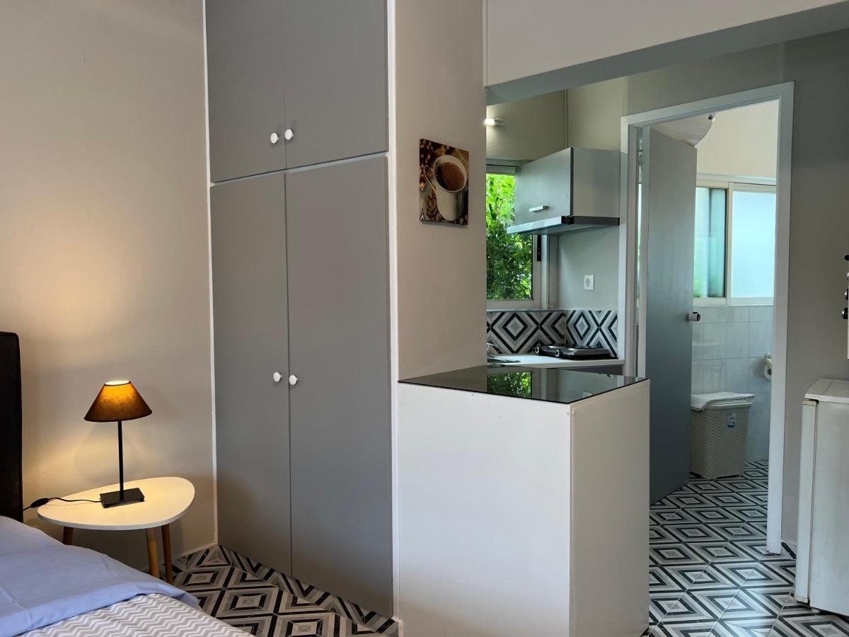 Appartamento Studio 32 1Ου Ορόφου Στο Χαλανδρι Atene Esterno foto