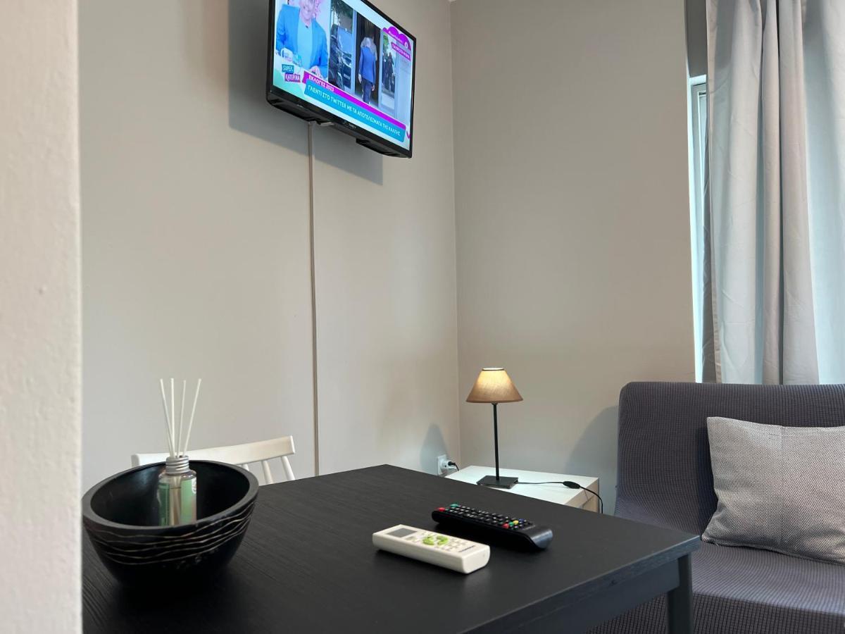 Appartamento Studio 32 1Ου Ορόφου Στο Χαλανδρι Atene Esterno foto